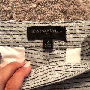 Banana Republic Shorts - NBW Banana Republic Pinstriped Shorts Banana Republic Shorts - NBW Banana Republic Pinstriped Shorts